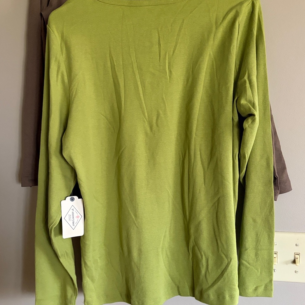 St. John's Bay Set of 2 Long Sleeve Tees - Picture 3 of 6